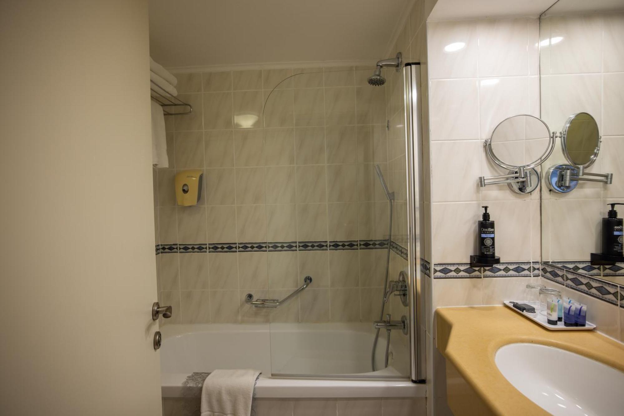 Hotel Grand 4*
