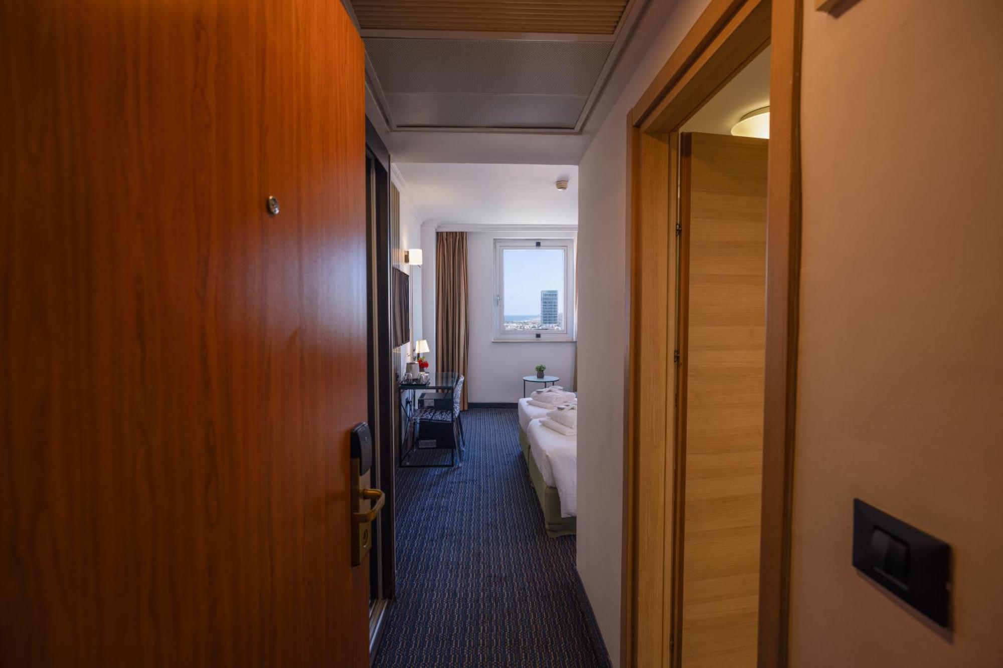 Hotel Grand
