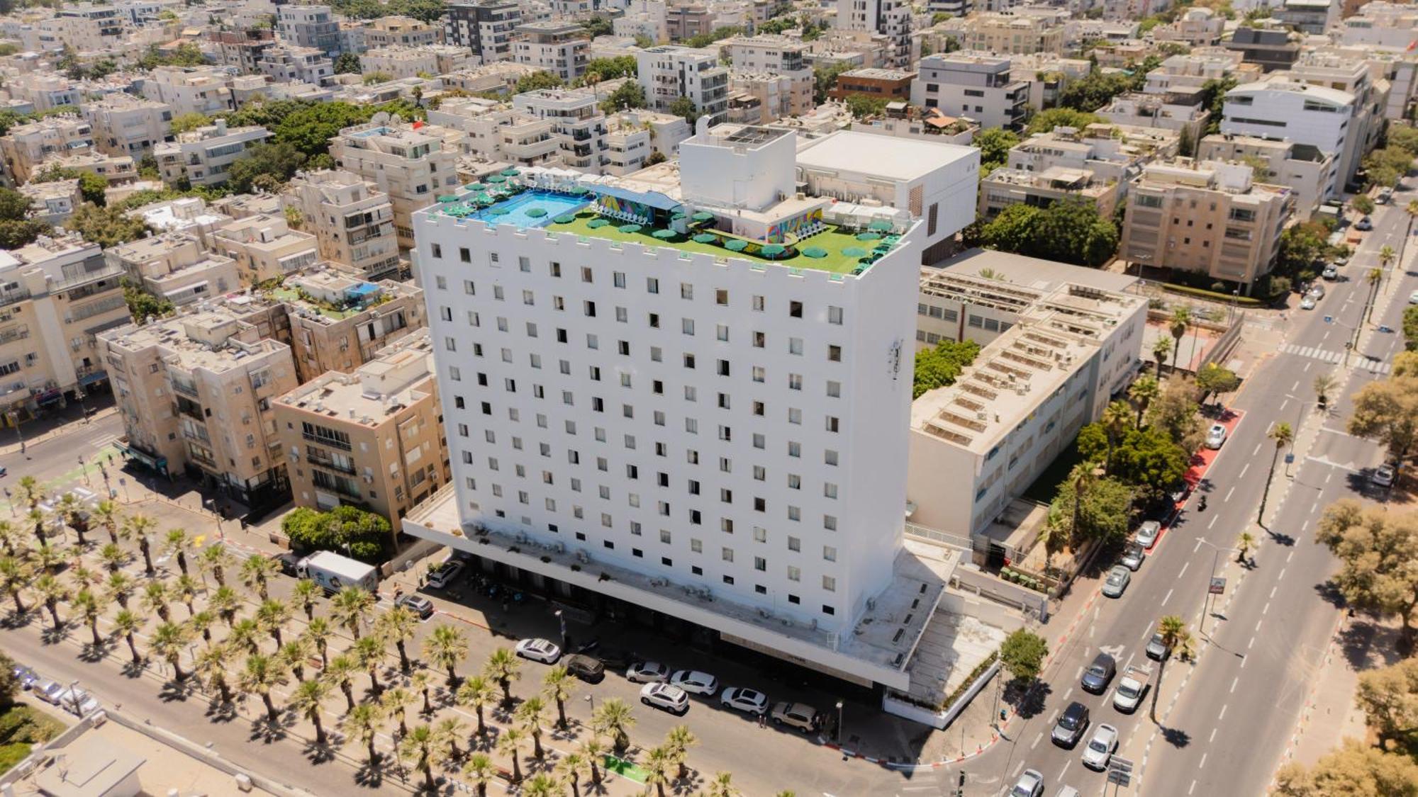 Grand Hotel